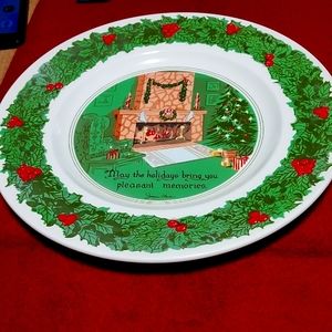 Burleigh Christmas  Memories Plate